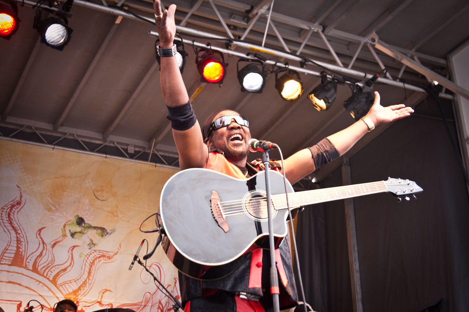Ricky Manych Live Performance